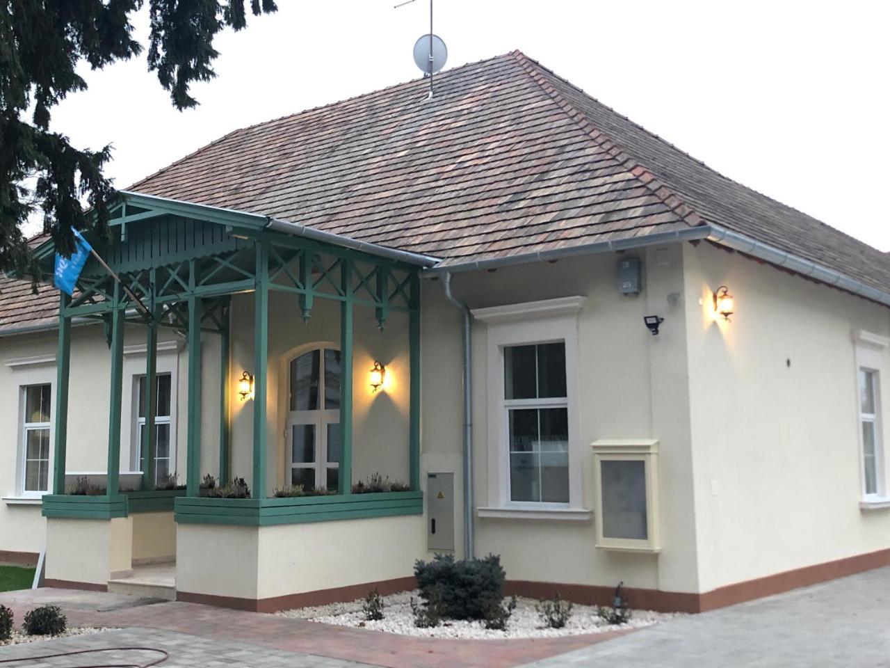 Aquasol Resort Mosonmagyaróvár Exteriér fotografie